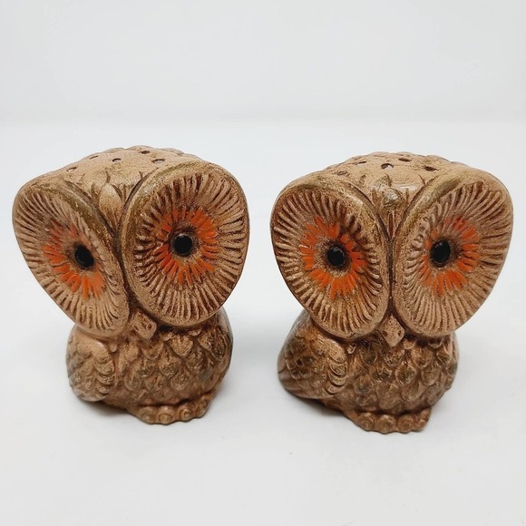 Vintage Ceramic Owl Salt and Pepper Tan Shakers Farmhouse Country - Picture 1 of 7